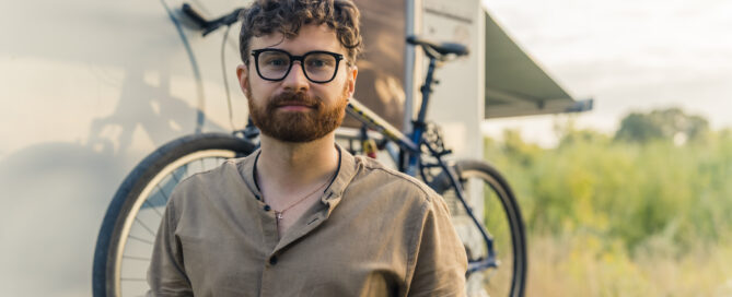 Man solo RVing